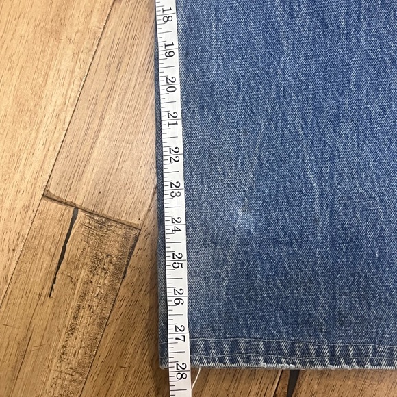 LEVIS Vintage 501 Distressed Classic Wash Straight Leg Jeans - Picture 16 of 16